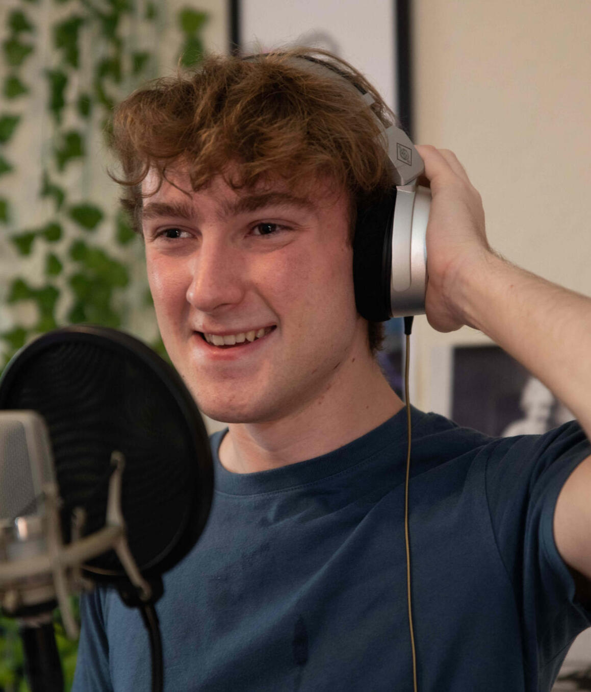 JAMES HART THE NARRATOR WAR OF THE WORLDS he/him